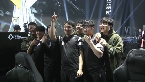 而是自我控 而是自我控